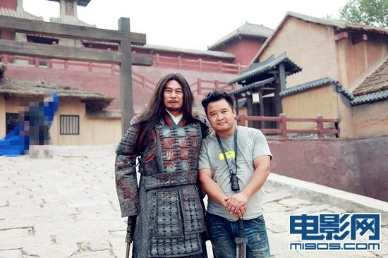 客》女主角周依晨 对阵影坛香港拳王陈观泰_华