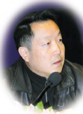 傅紅星