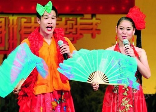 传小沈阳妻子沈春阳怀孕 同门师兄微博送祝福