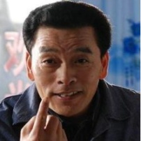 杨宝龙