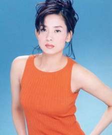 鄺美云