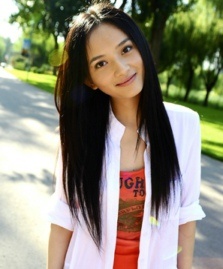 李依玲