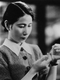 小島之春