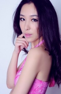 邬瑷忆