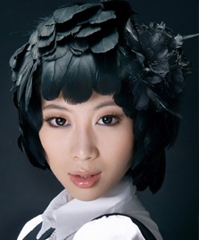 馮雯