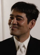 大城英司