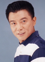 张佩华