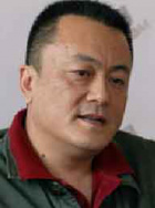杨凤良