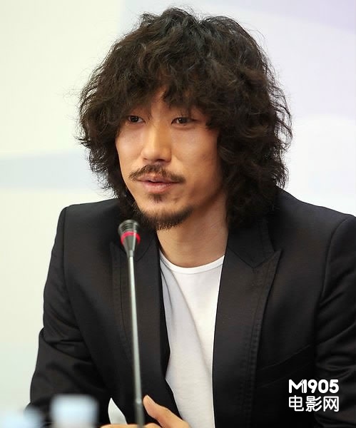 《环球旅行》将映 韩国说唱教父变身邋遢大叔