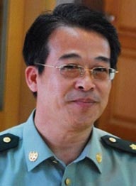 栾逢勤