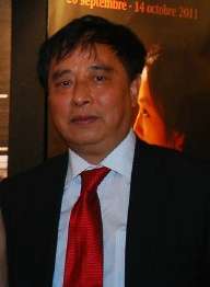 李亦中