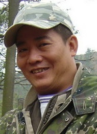 刘崇峰