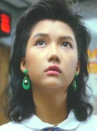 何佩儿