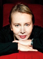 乌祖拉·安东尼娅克