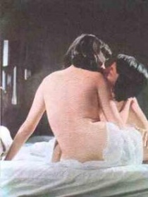 她