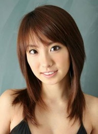 山本梓