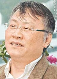 張乾文