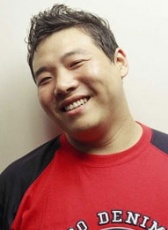 馮璤