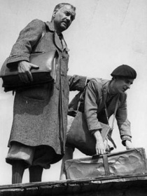 上帝再也不会相信我们了