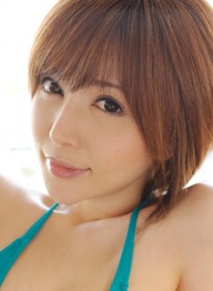 小泉彩