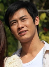 江健
