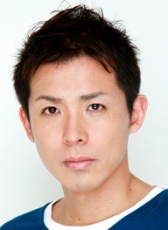 森山榮治