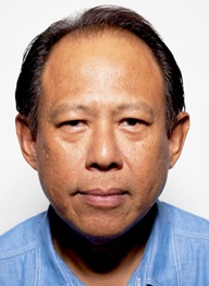 維他亞·潘斯林加姆