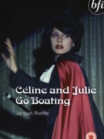 塞琳和朱丽去航船