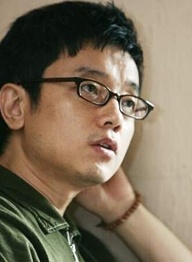 李在容