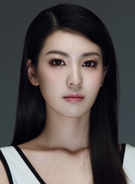 周曈