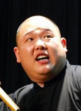 王玥波