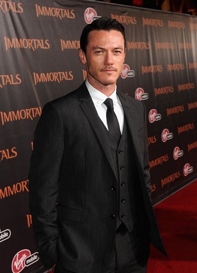 卢克·伊万斯正式弃演《乌鸦》 剧组另觅男主角