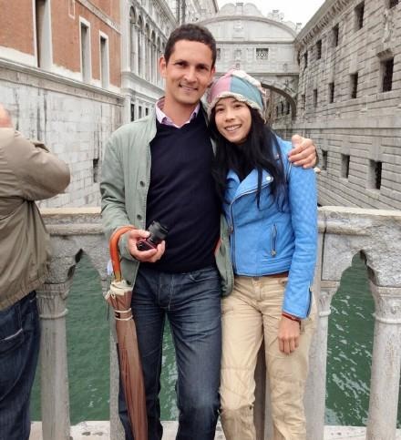 莫文蔚晒17岁与老公初恋照 网友忆青春感慨缘分