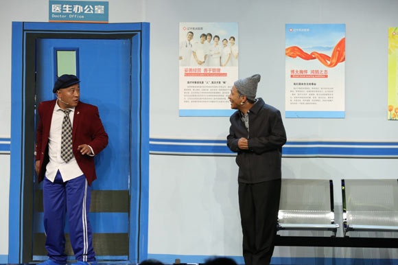 欢乐喜剧人》小沈阳缺席录制 赵四与宋小宝成