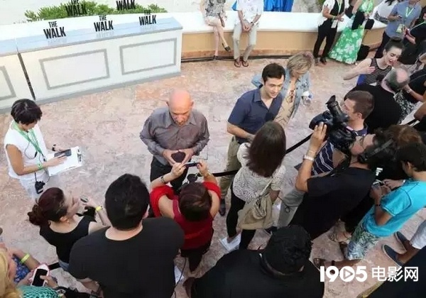 《云中行走》VR虚构事实闭会 带你感想凌云之旅