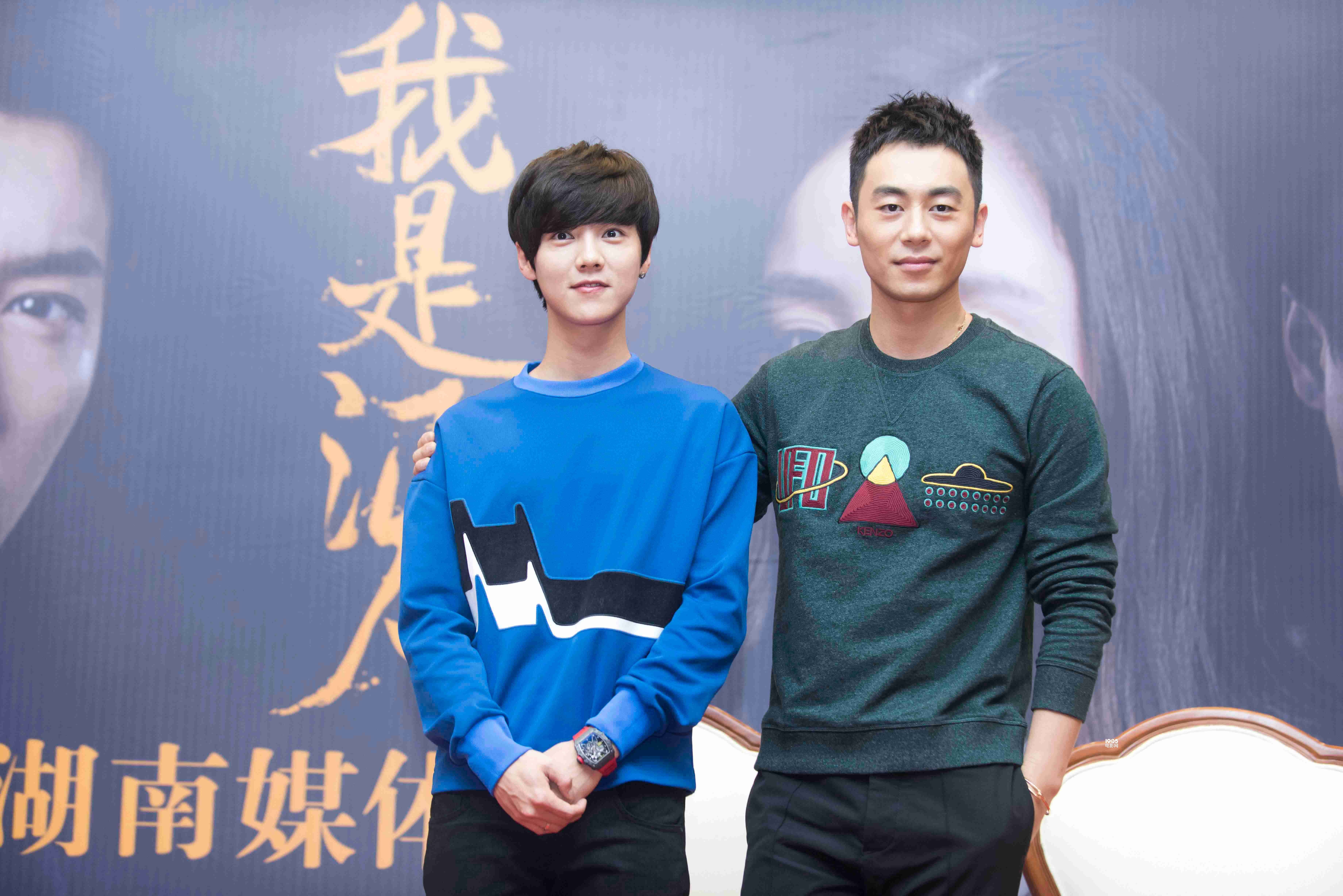 1905电影网讯10月21日,别墅《我是证人》两位主创鹿晗,朱亚文飘怎样电影设计漂亮窗图片