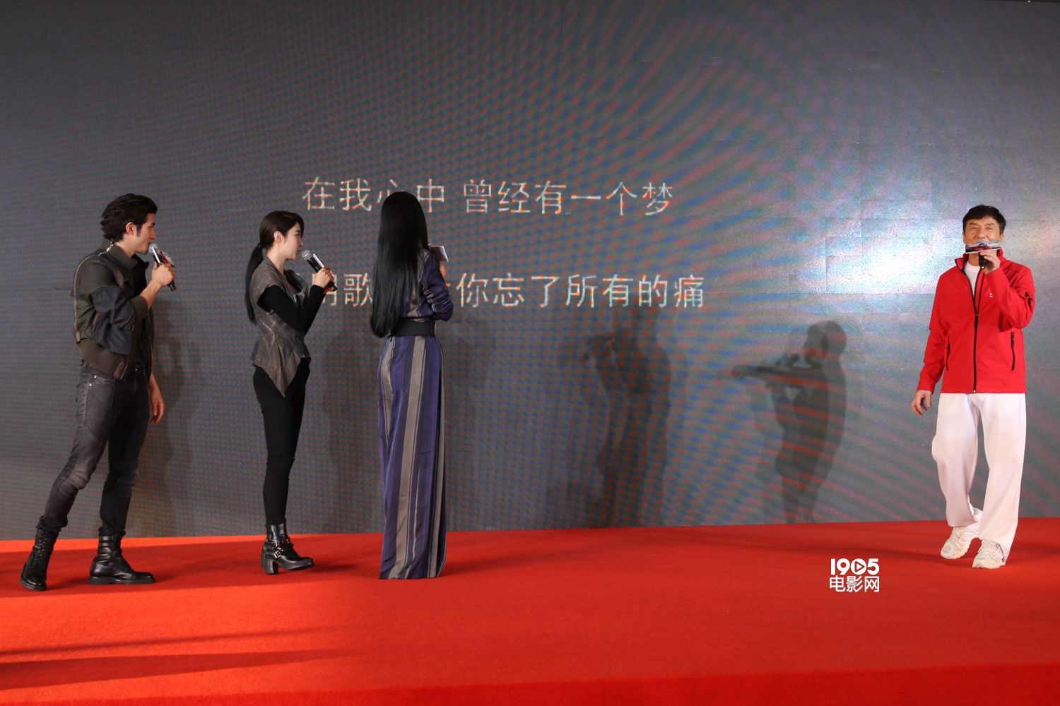 功夫瑜伽迪拜沙滩bgm