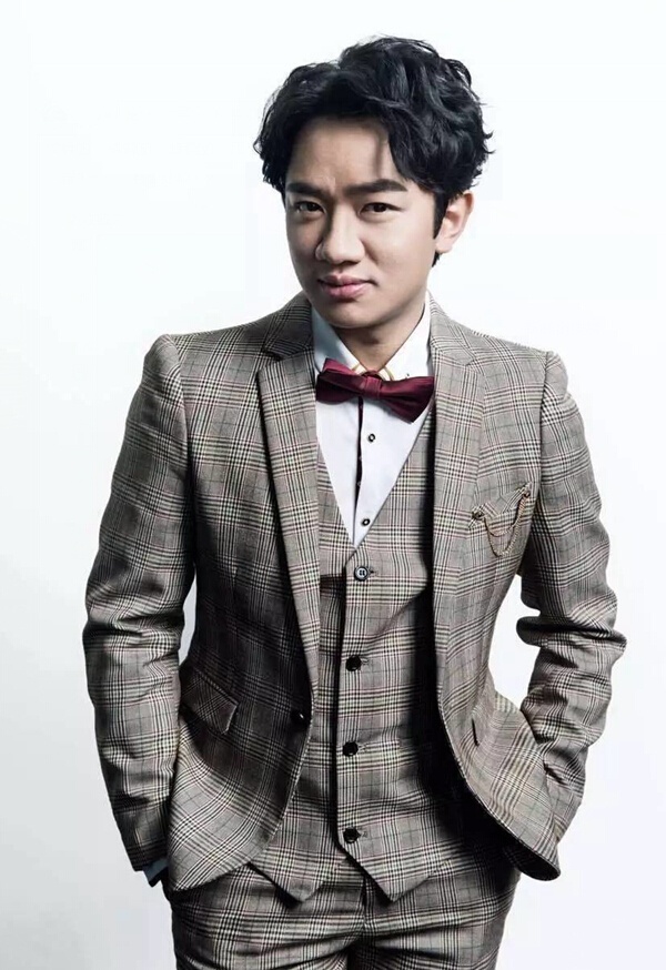 王祖蓝拒拿林丹出轨事件开玩笑 伤心事不洒盐_华语_电影网_1905.com