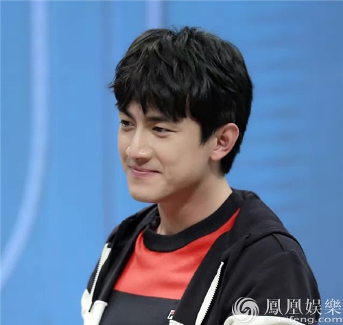 《拜托了衣橱》林更新衣橱惨到窒息 谢娜帮忙