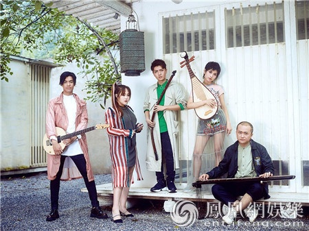 北京国际摄影周2017开幕 龢乐团萨顶顶等助阵