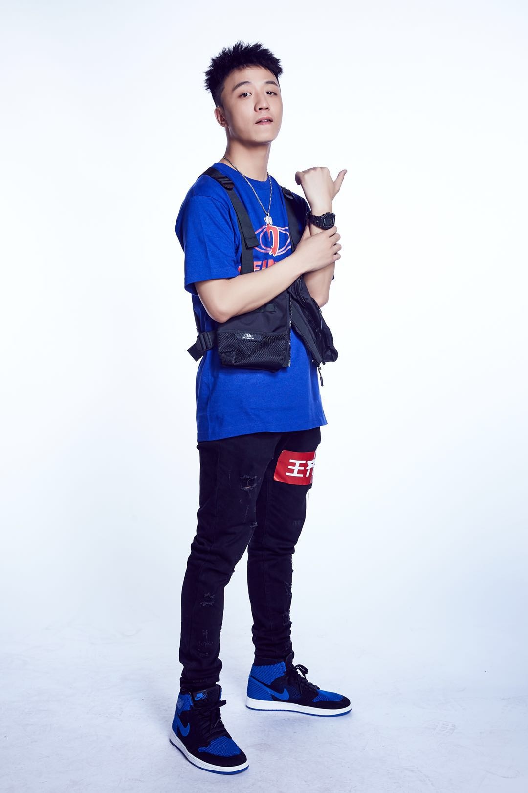 《中国新说唱》王齐铭新歌首播 面临选择保持初心