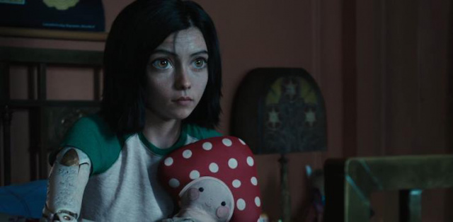 《阿丽塔:战斗天使》中文版主题曲《天鹅之歌