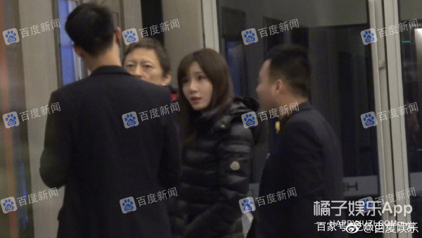 bob体育:被拍了大半个月的恋情怎么是他俩?