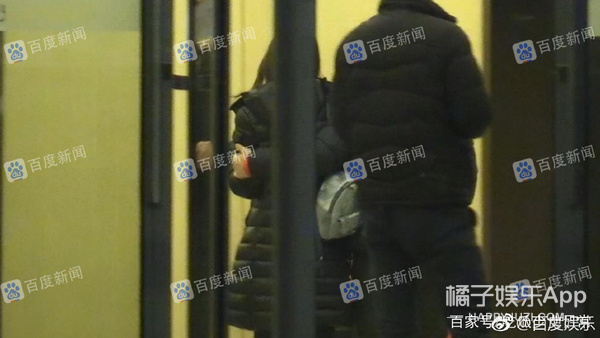 bob体育:被拍了大半个月的恋情怎么是他俩?