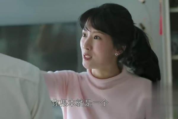 苏明成为何打朱丽,不是因为钱,也不是被羞辱,而