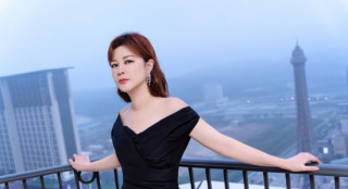 建议小号冲浪！杜华为误点赞杨紫张艺兴视频道歉