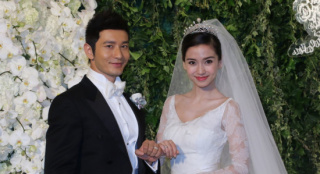 没离！黄晓明辟谣婚变传闻：低谷期baby不离不弃