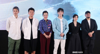 《盛夏未来》北京首映 吴磊谈角色：外向而孤独