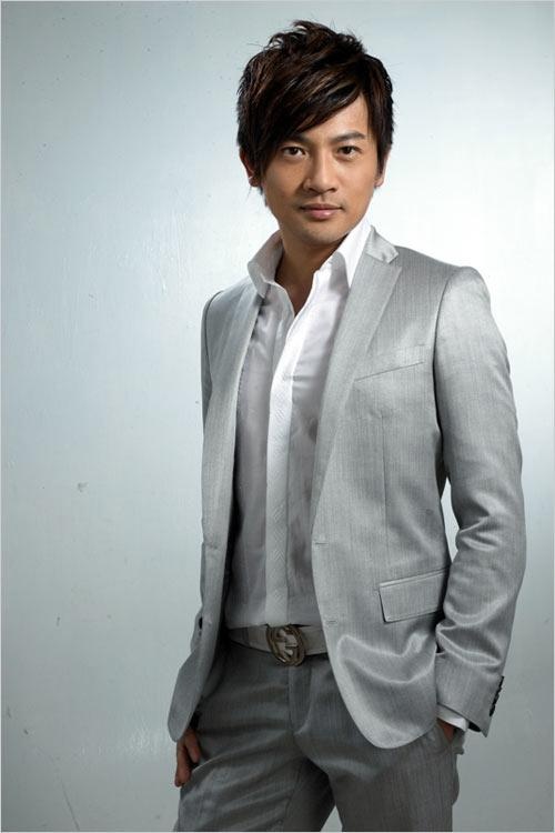 苏有朋广西村寨过足瘾 《寻找刘三姐》里唱山歌