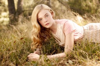 艾丽·范宁萝莉正当年 唯美写真清纯惹人爱